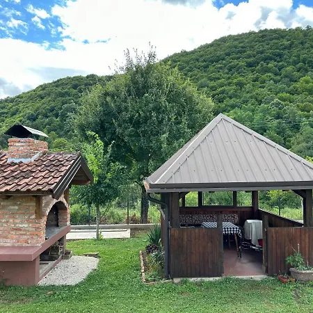 Hills Bihać