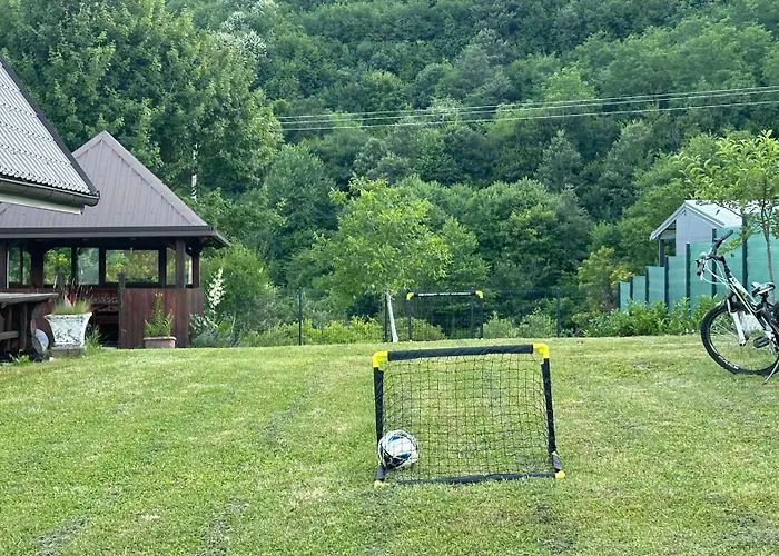 Semesterbostad Hills *